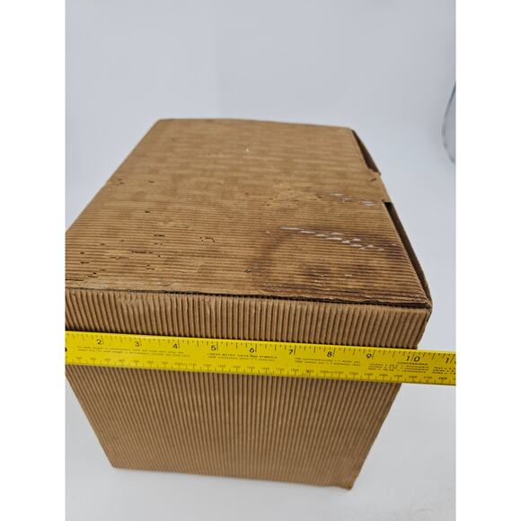 Grandeur Noel Musical Waterglobe Collectors Edition 2002 #15571 NOT WORKING READ - Picture 16 of 16